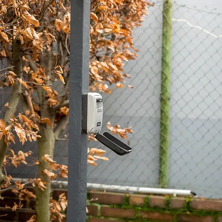 Tiny House In By Junik Duisburg